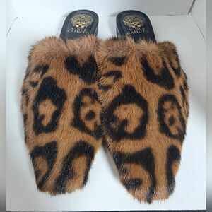 Vince Camuto's mules Size 8
